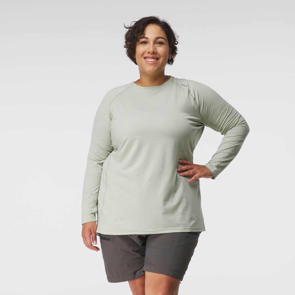 2025 NRS Women's Silkweight Long-Sleeve Shirt