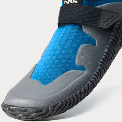 NRS Women's Kicker Wetshoe